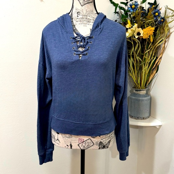 SO Lounge life Blue Lace-Up Long Sleeve waist length Hoodie size Medium - Picture 1 of 8